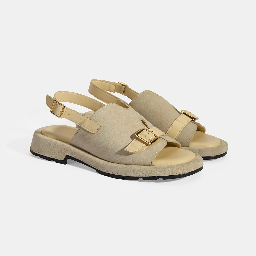 Kadın Bej Süet Tokalı Sandalet