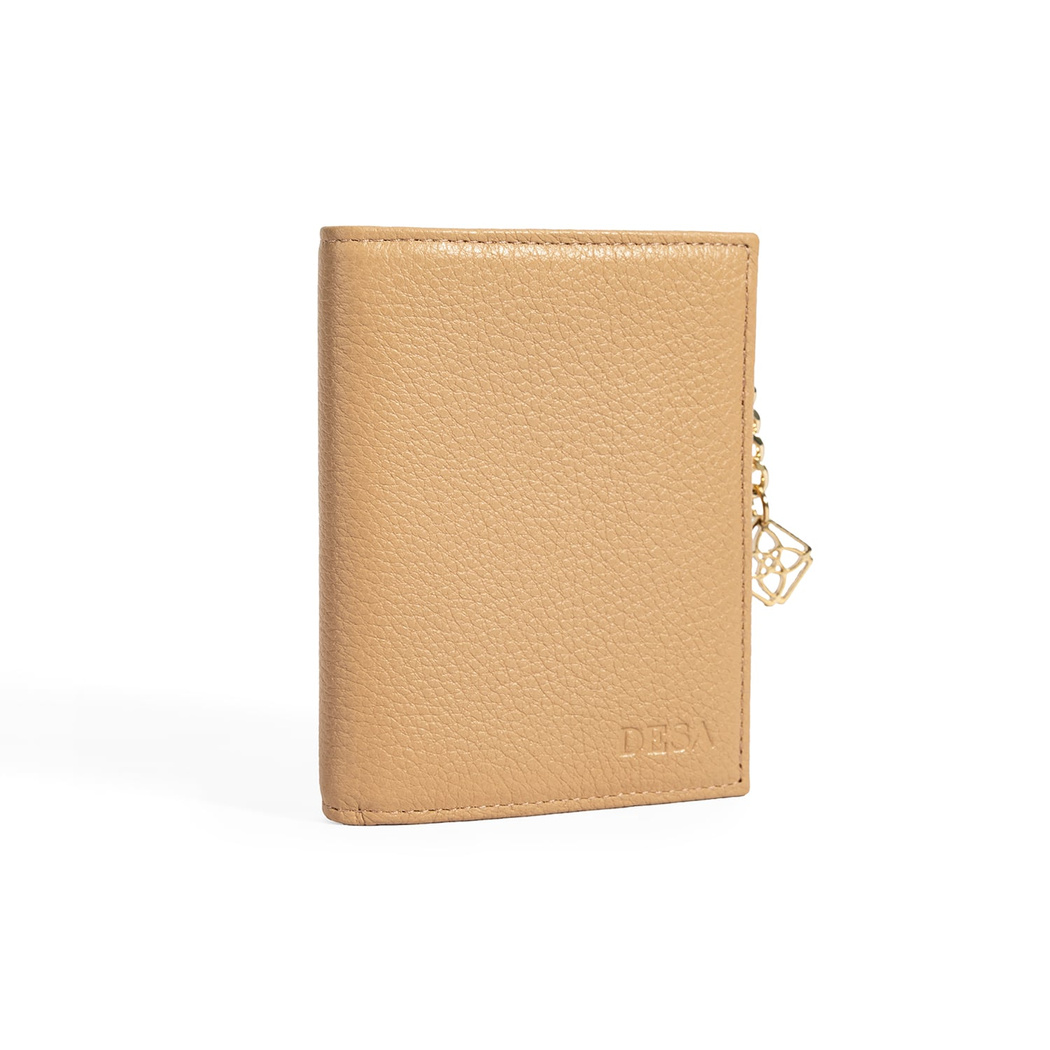 Kadın Bej Zincir Detaylı Deri Cüzdan