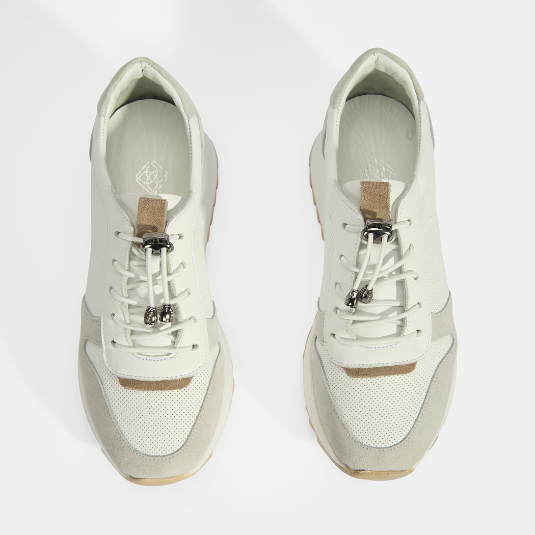 Kadın Beyaz Bağcıklı Deri Detaylı Spor Ayakkabı