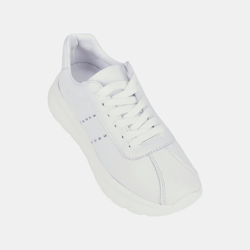 Kadın Beyaz Bağcıklı Kalın Tabanlı Deri Sneaker