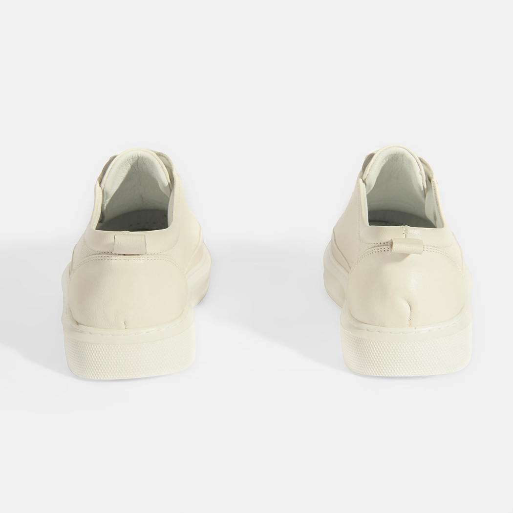 Kadın Beyaz Deri Bağcıklı Spor Ayakkabı