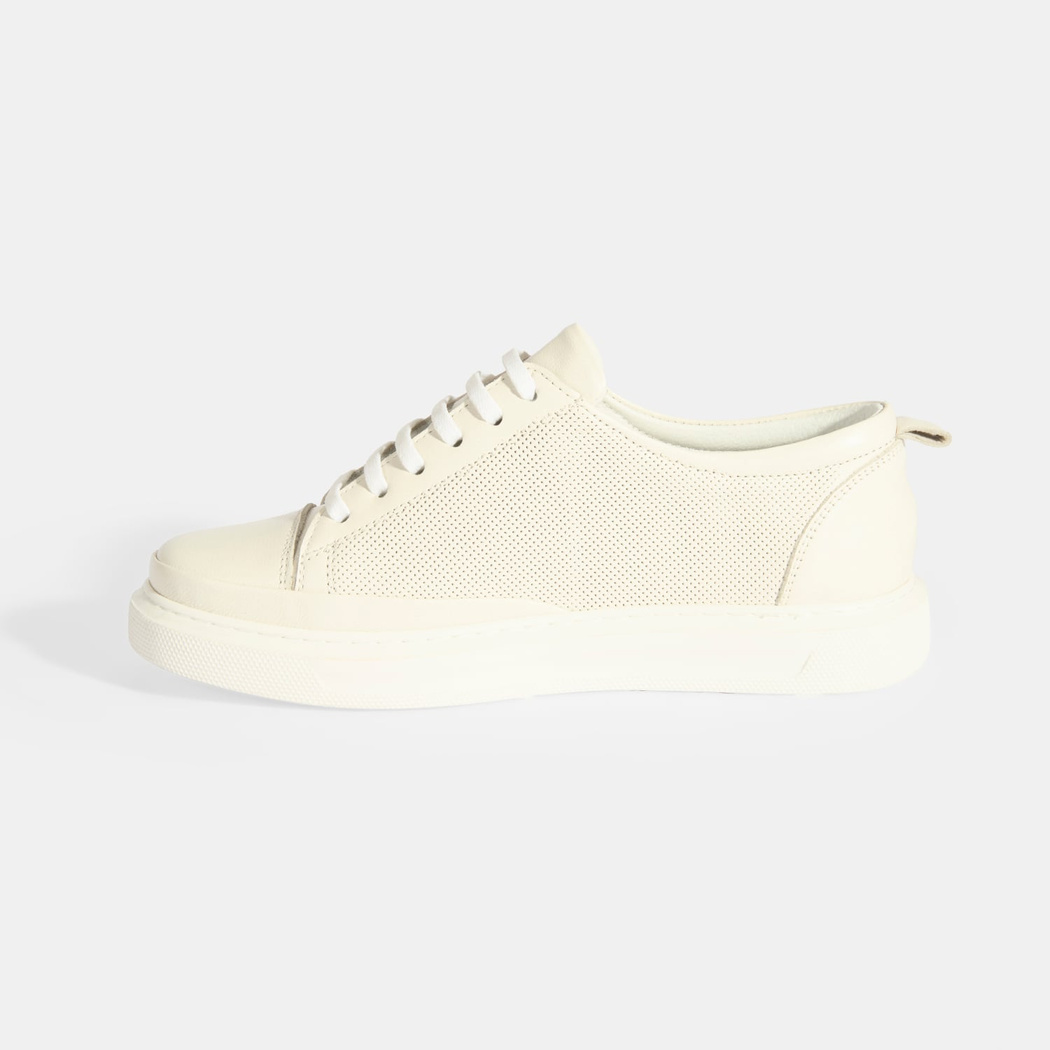 Kadın Beyaz Deri Bağcıklı Spor Ayakkabı