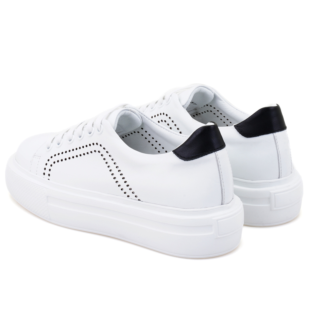 Kadın Beyaz Deri Spor Ayakkabı