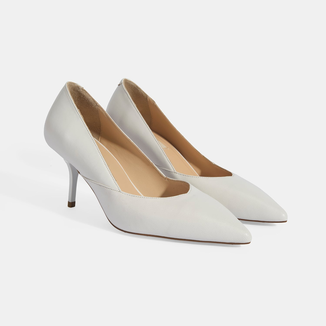 Kadın Beyaz Deri Topuklu Klasik Ayakkabı