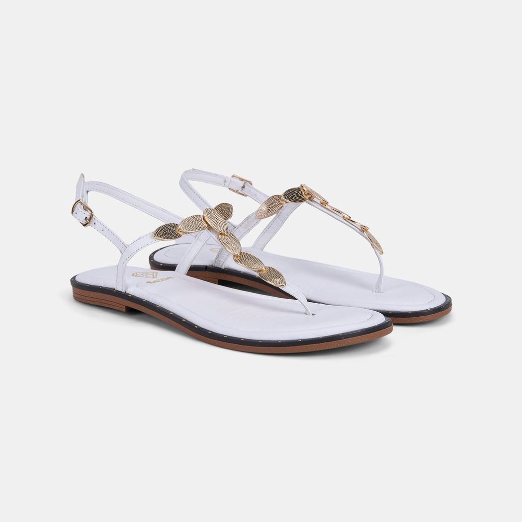 Kadın Beyaz Gold Toka Aksesuarlı Parmak Arası Deri Sandalet