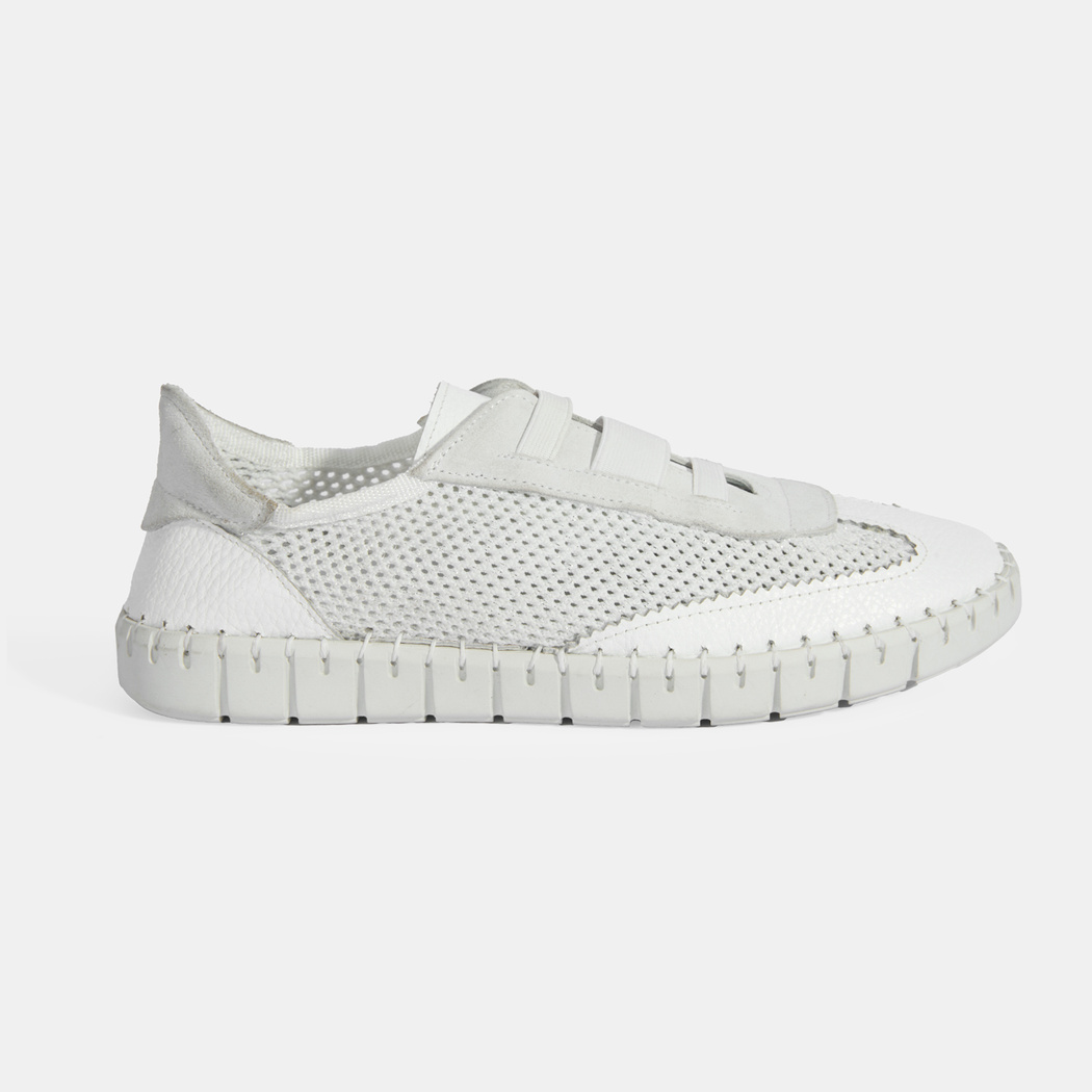 Kadın Beyaz Perforeli DesaComfort Günlük Ayakkabı