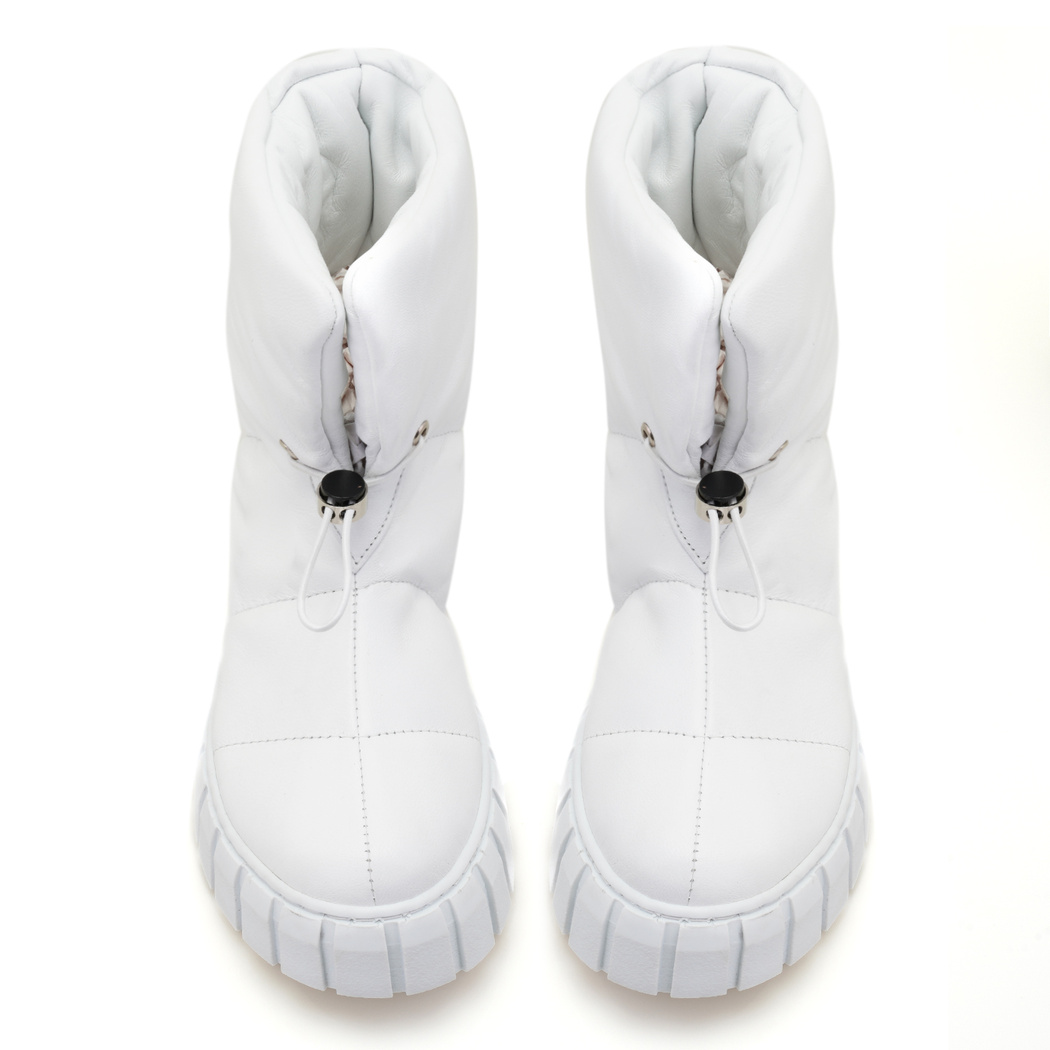 Kadın Beyaz Puffer Deri Detaylı Bot