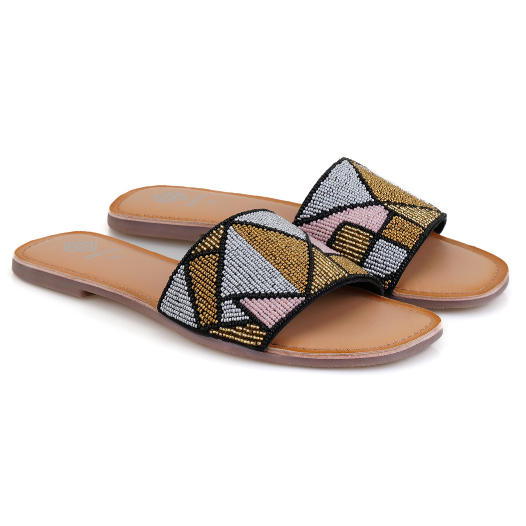 Kadın Çok Renkli Boncuk İşlemeli Terlik