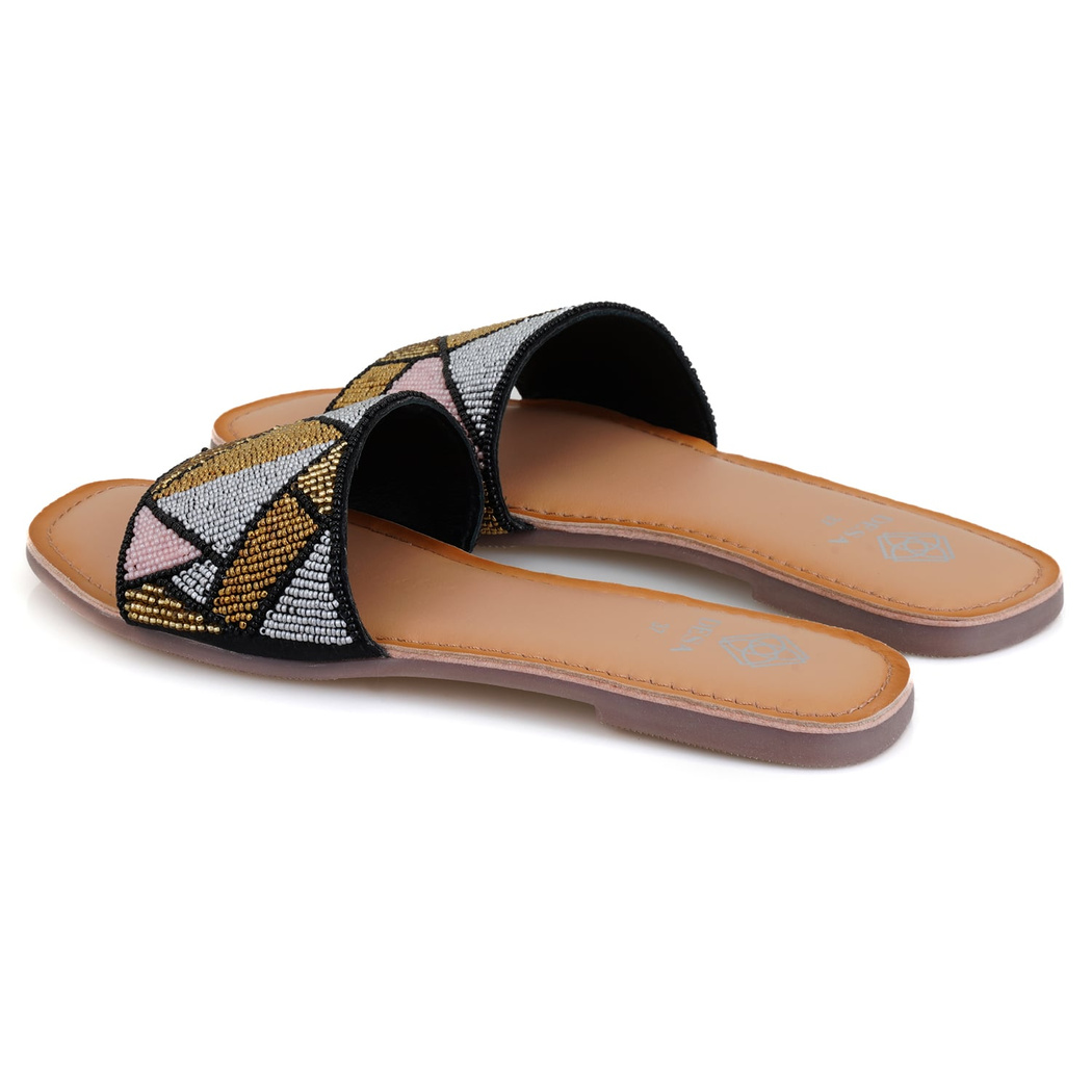 Kadın Çok Renkli Boncuk İşlemeli Terlik