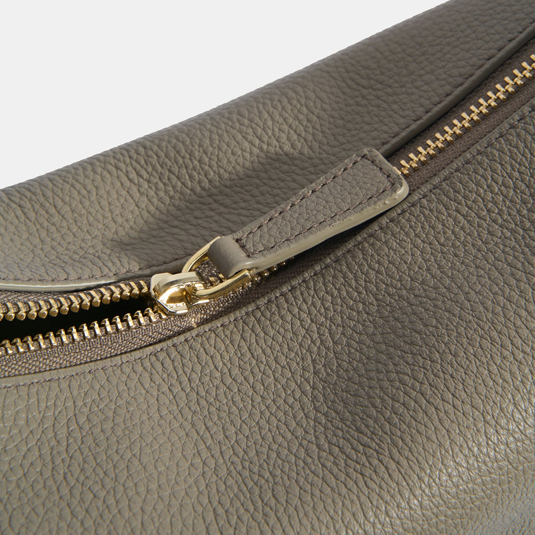 Kadın Gri Deri Omuz Çantası