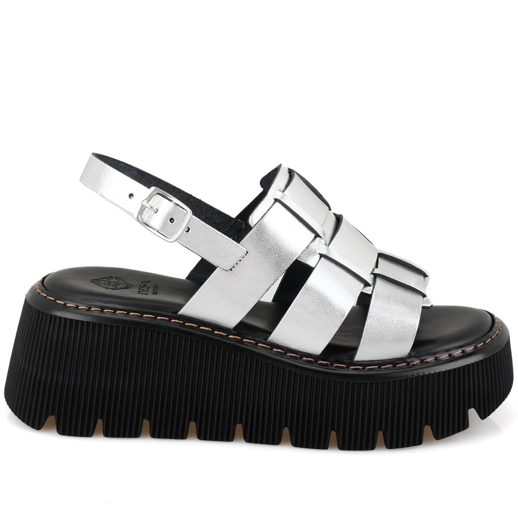 Kadın Gri Dolgu Tabanlı Deri Sandalet