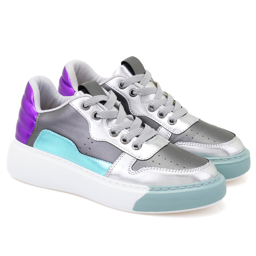 Kadın Gri Spor Ayakkabı