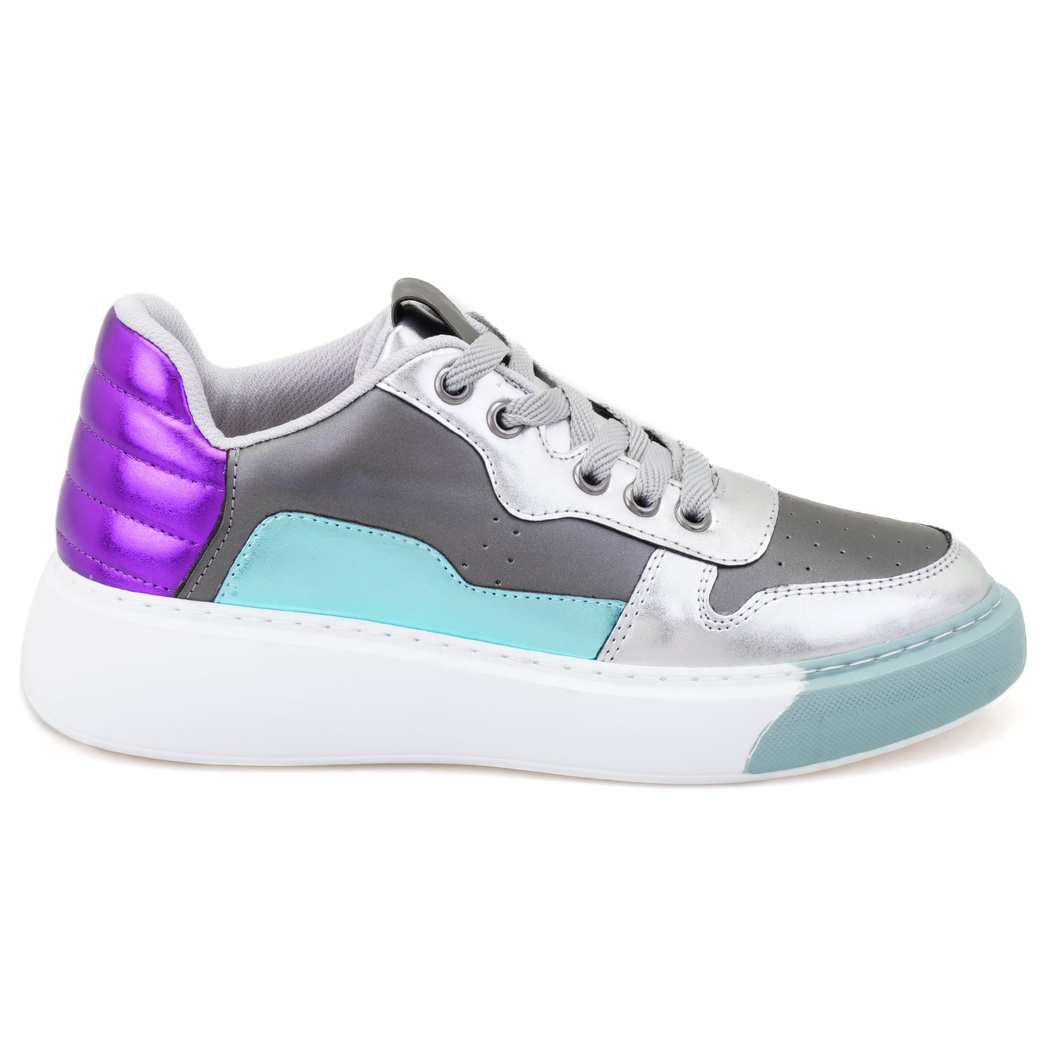 Kadın Gri Spor Ayakkabı