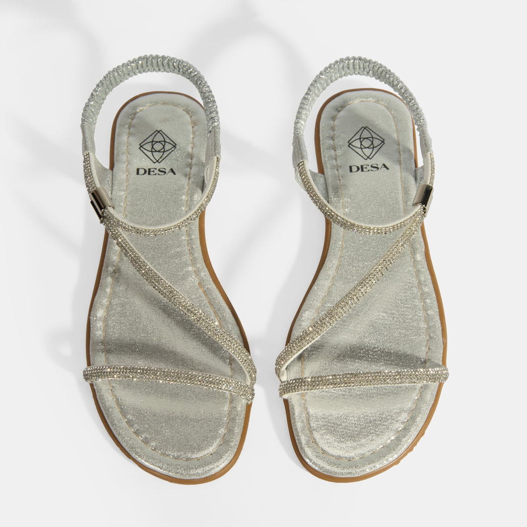 Kadın Gümüş Lastik Bantlı Taşlı Sandalet