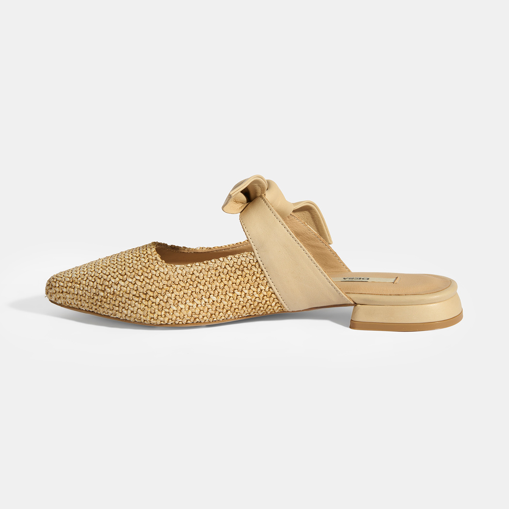 Kadın Hasır Fiyonklu Terlik