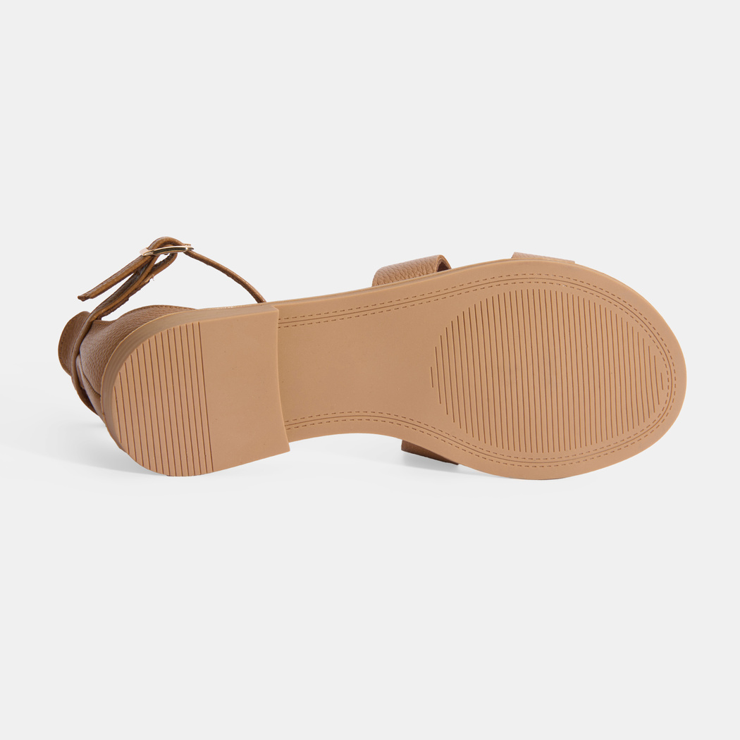 Kadın Kahve Ayarlanabilir Tokalı Deri Sandalet