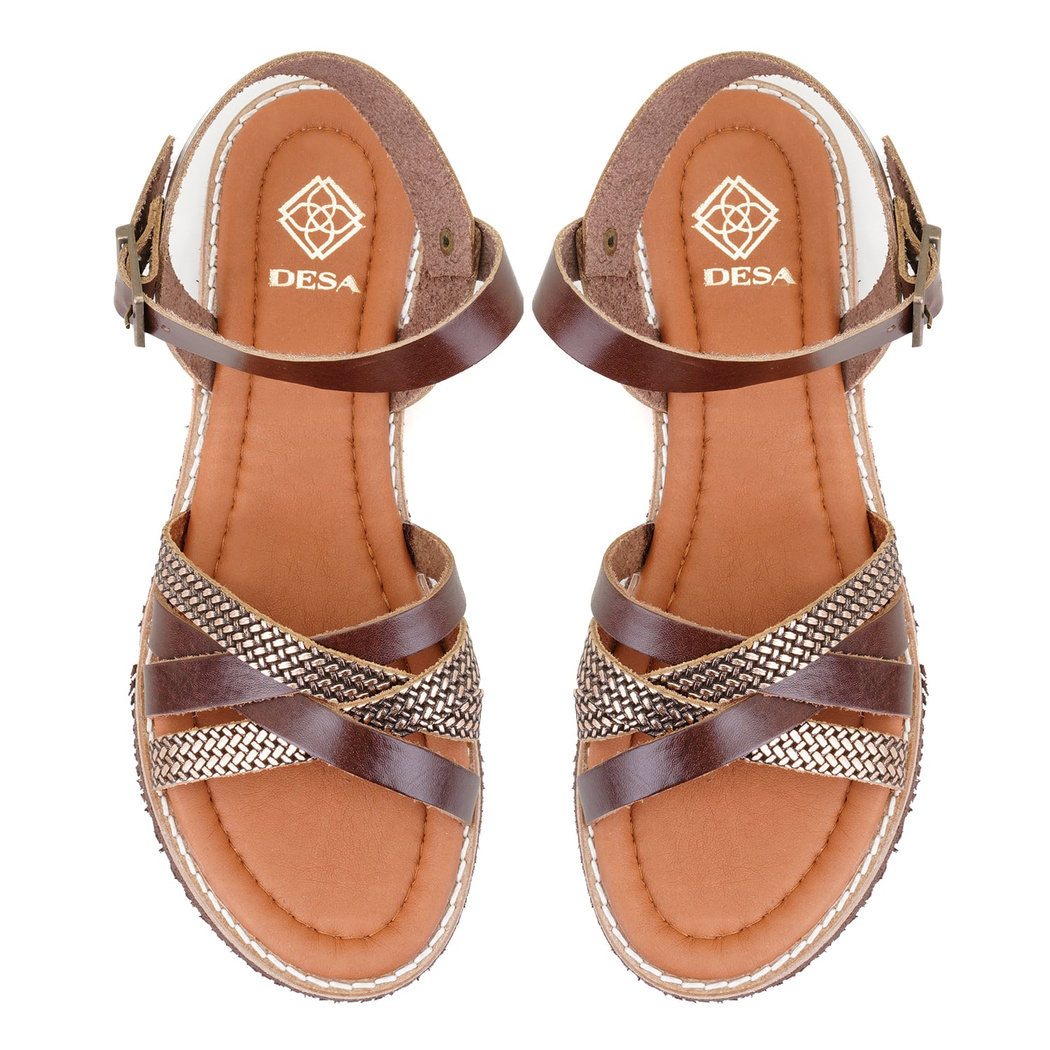 Kadın Kahve Ayarlanabilir Tokalı Deri Sandalet