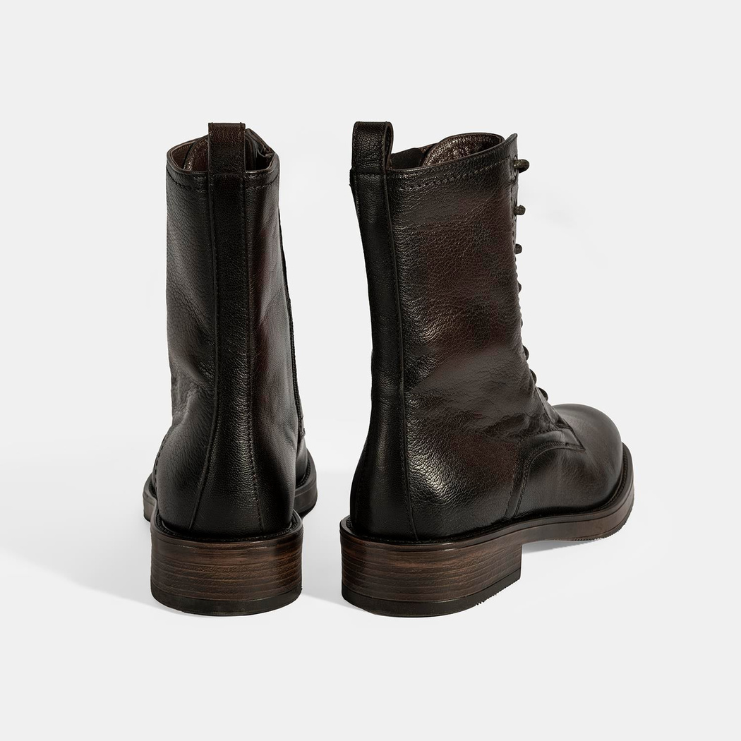 Kadın Kahve Bağcıklı Deri Postal Bot