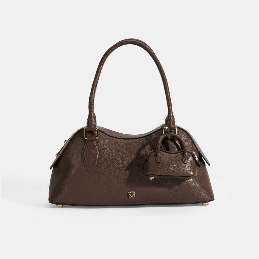 Kadın Kahve Deri Çanta Aksesuarlı Büyük Omuz Çantası