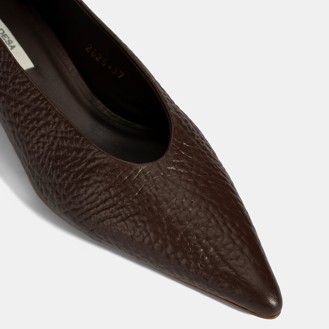 Kadın Kahve İnce Kısa Topuklu Deri Ayakkabı