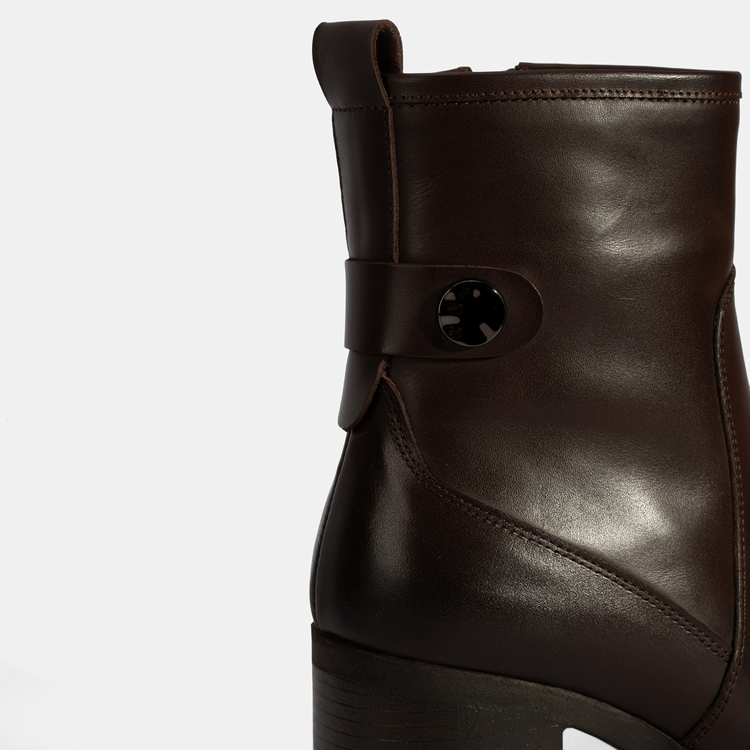 Kadın Kahve Kalın Topuklu Deri Bot