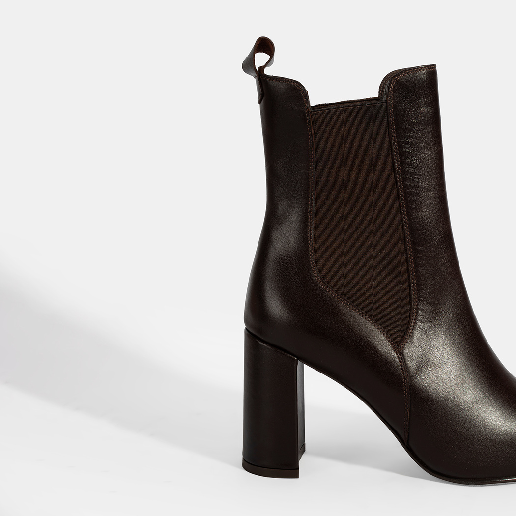 Kadın Kahve Lastikli Topuklu Deri Bot