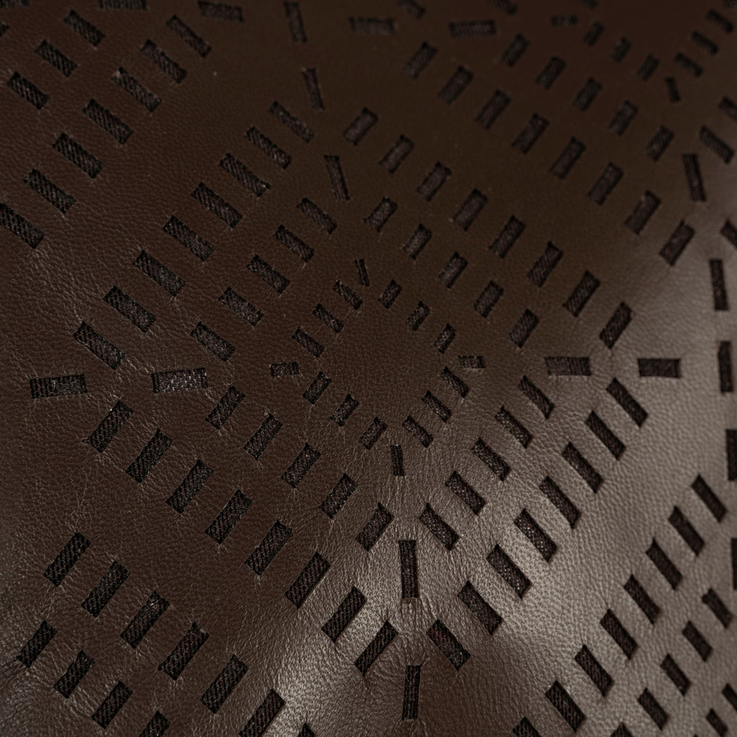 Kadın Kahve Lazer Kesimli Geometrik Desenli Deri Gömlek