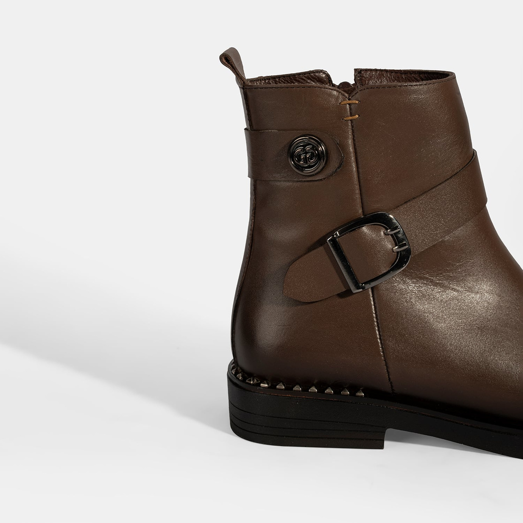 Kadın Kahve Metal Toka Detaylı Deri Bot