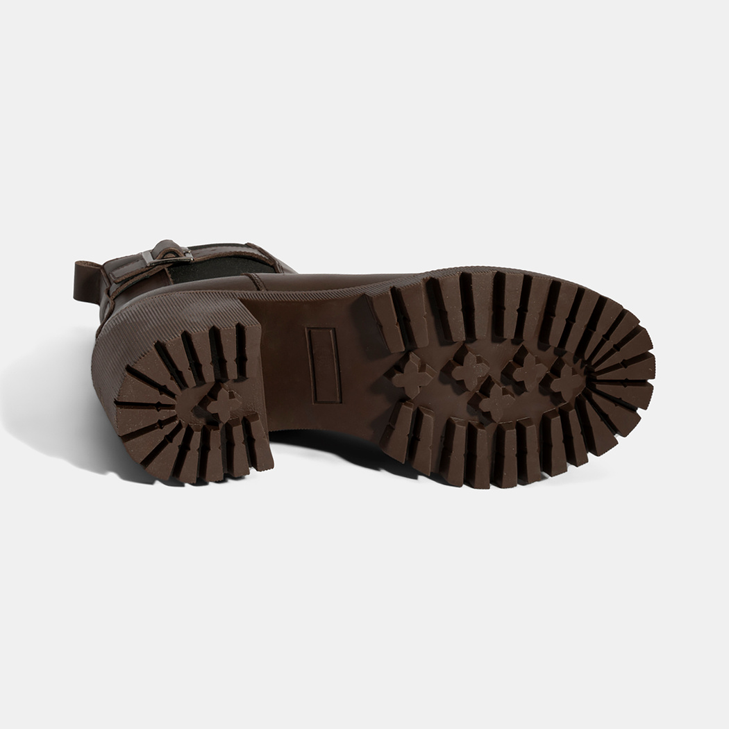 Kadın Kahve Metal Toka Detaylı Topuklu Bot