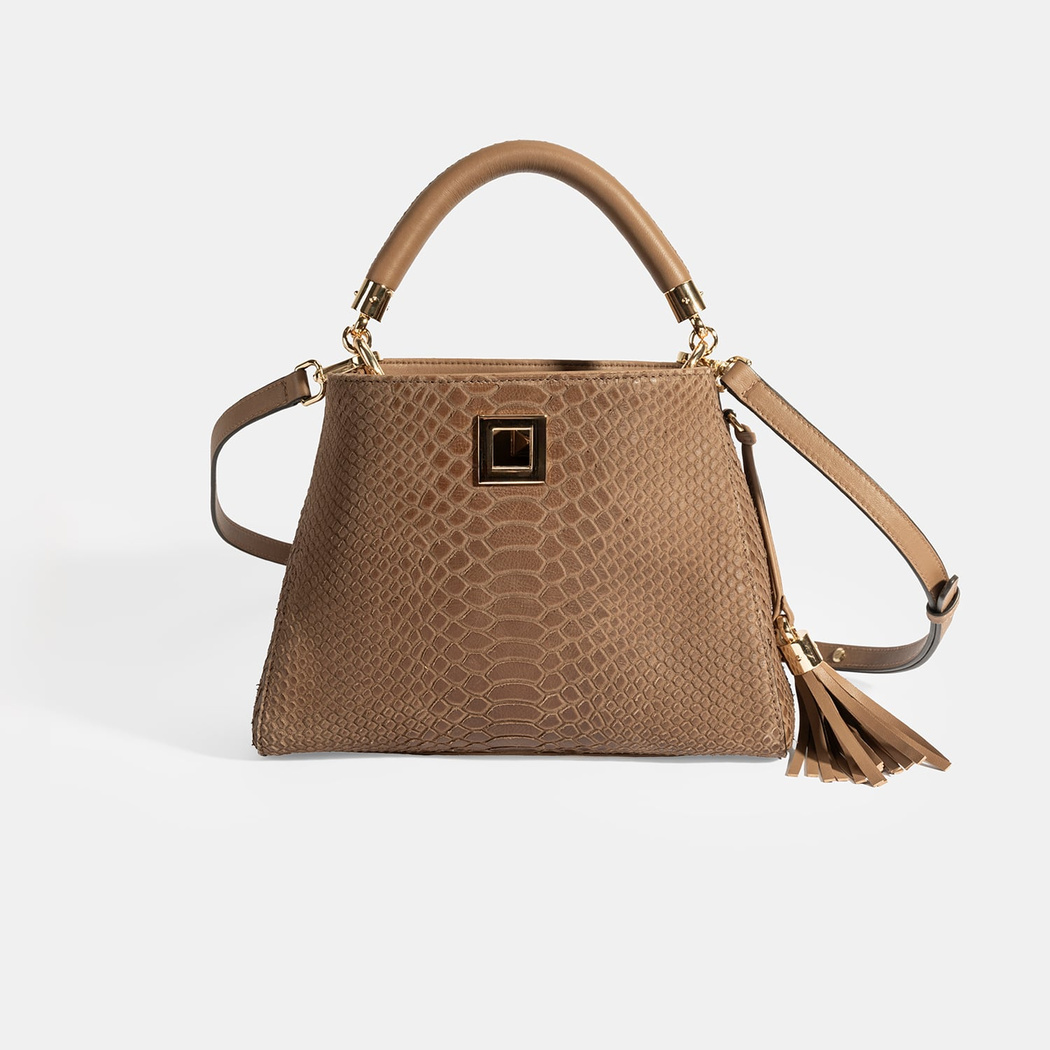 Kadın Kahve Püskül Aksesuarlı Deri El Çantası