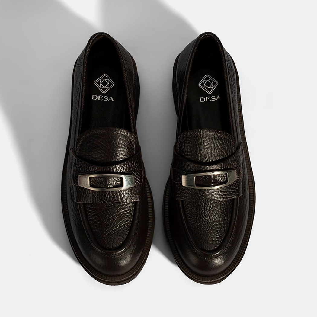 Kadın Kahve Toka Aksesuarlı Kalın Tabanlı Deri Loafer