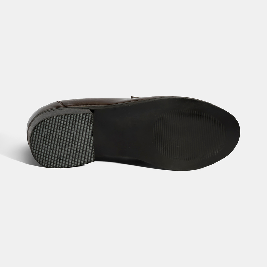 Kadın Kahve Zincir Aksesuarlı Deri Loafer