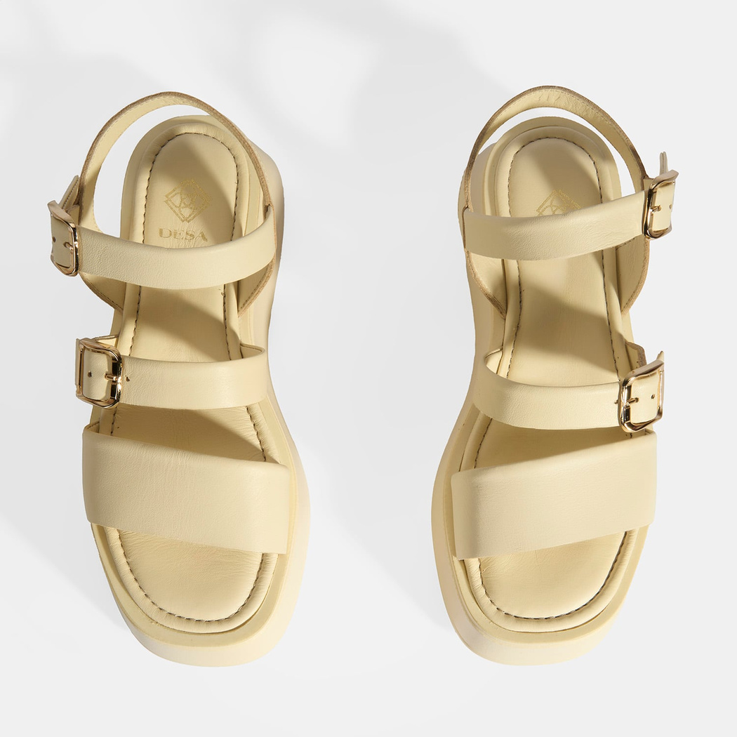 Kadın Krem Deri Sandalet