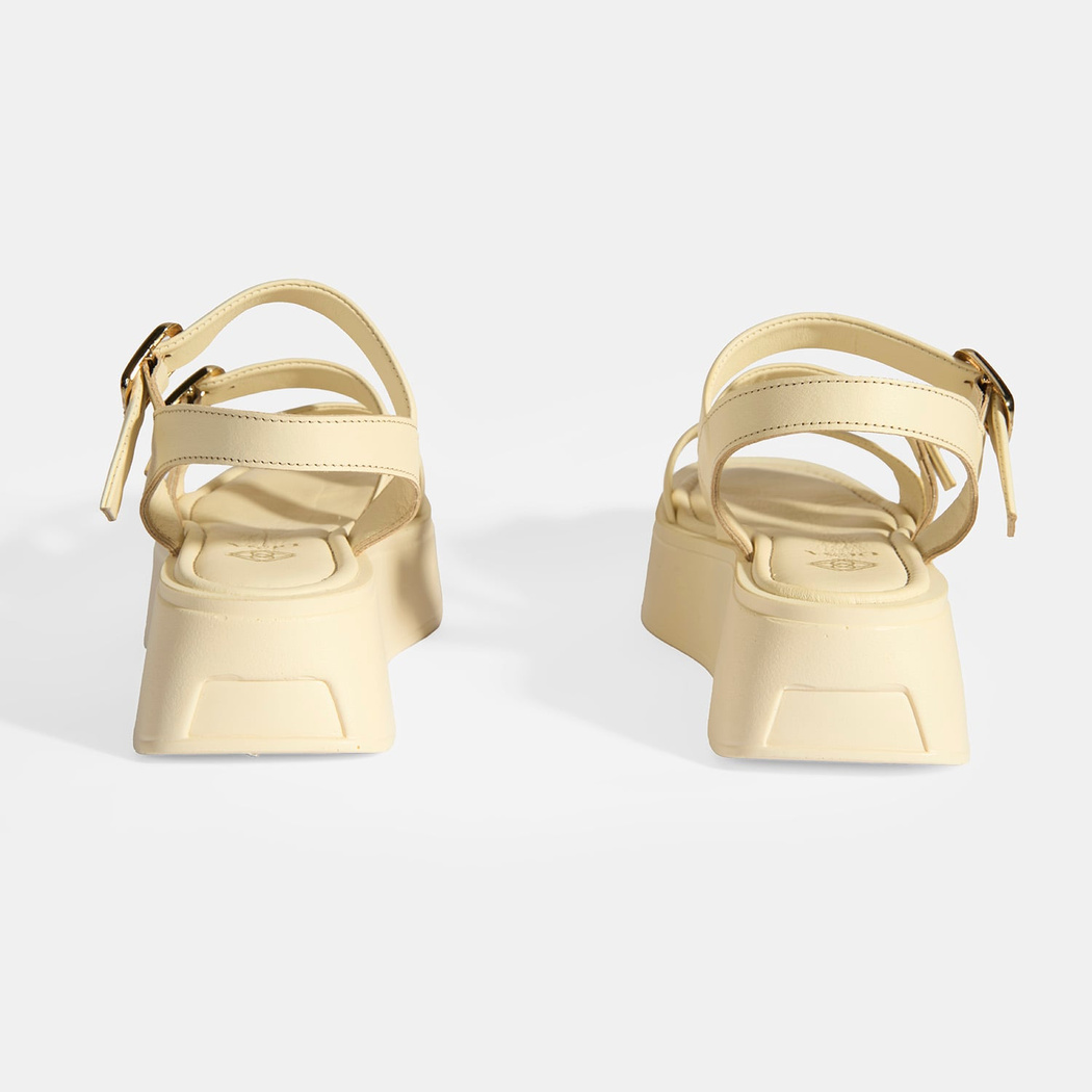 Kadın Krem Deri Sandalet