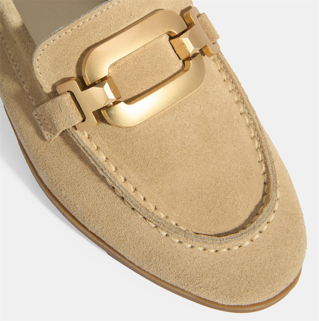 Kadın Krem Metal Aksesuarlı Süet Loafer