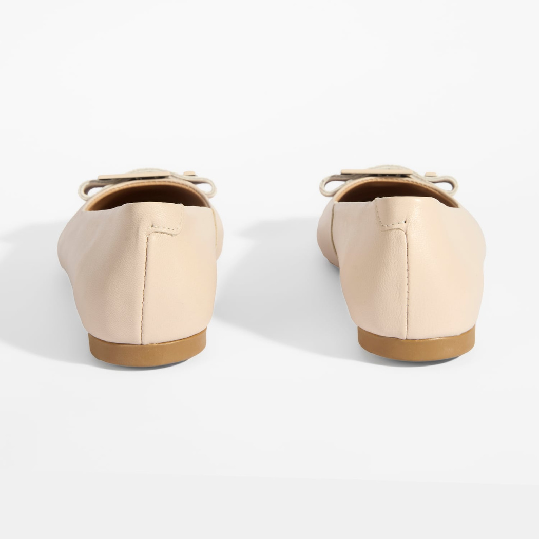 Kadın Krem Tokalı Deri Babet