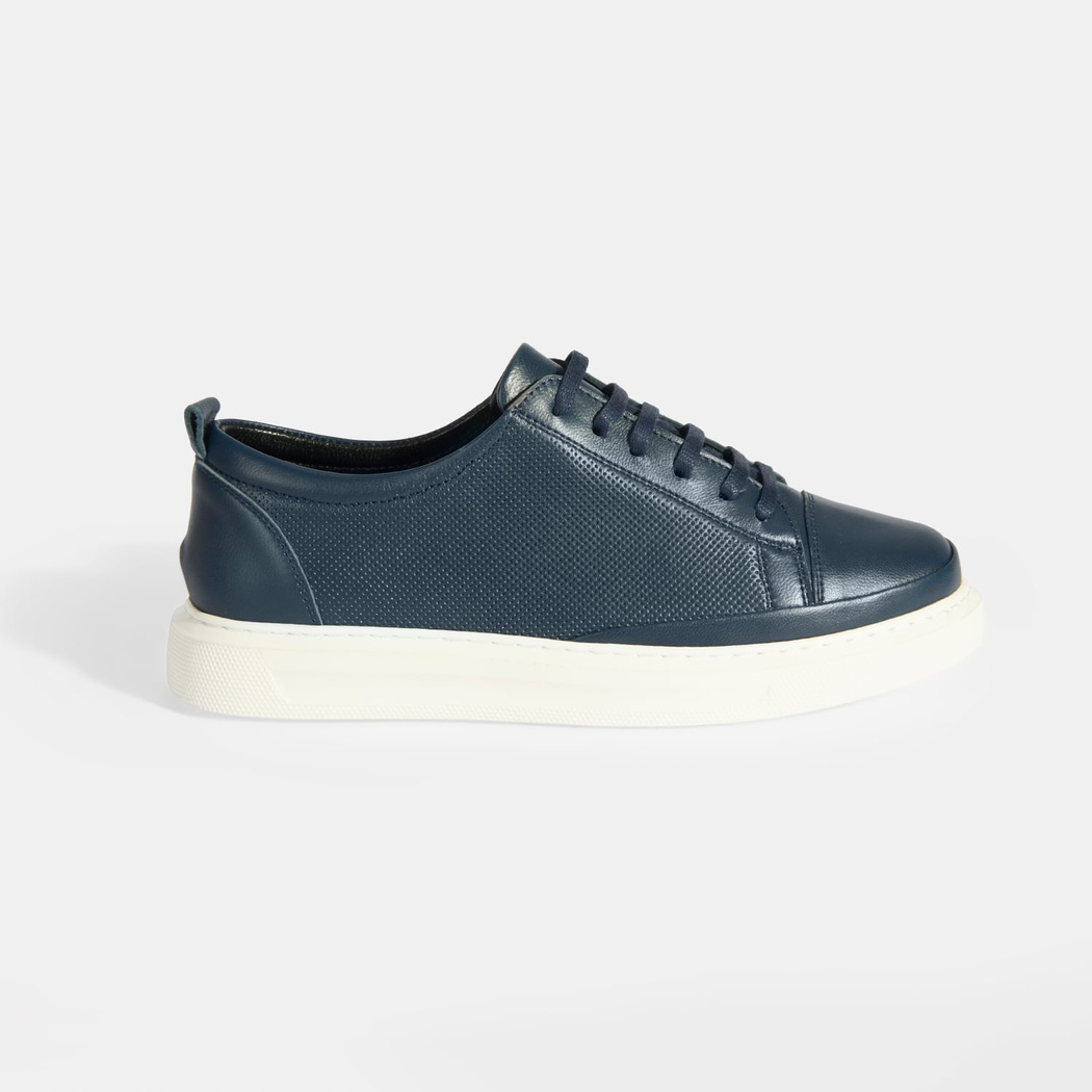 Kadın Lacivert Deri Bağcıklı Spor Ayakkabı