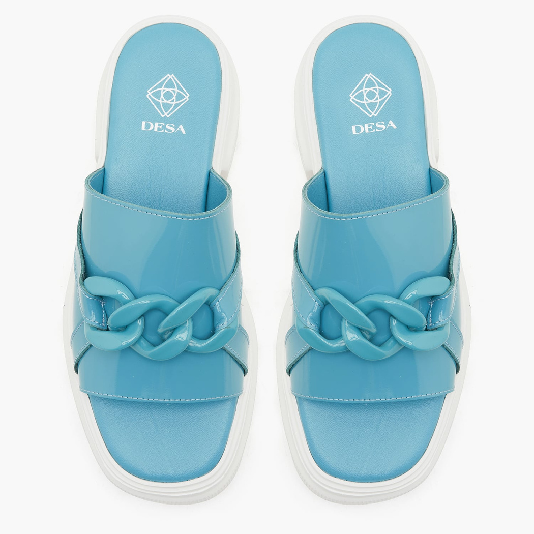 Kadın Mavi Zincir Detaylı Deri Terlik