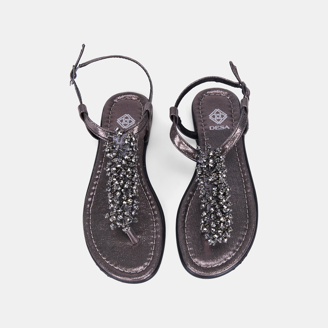 Kadın Platin Boncuk İşlemeli Parmak Arası Sandalet