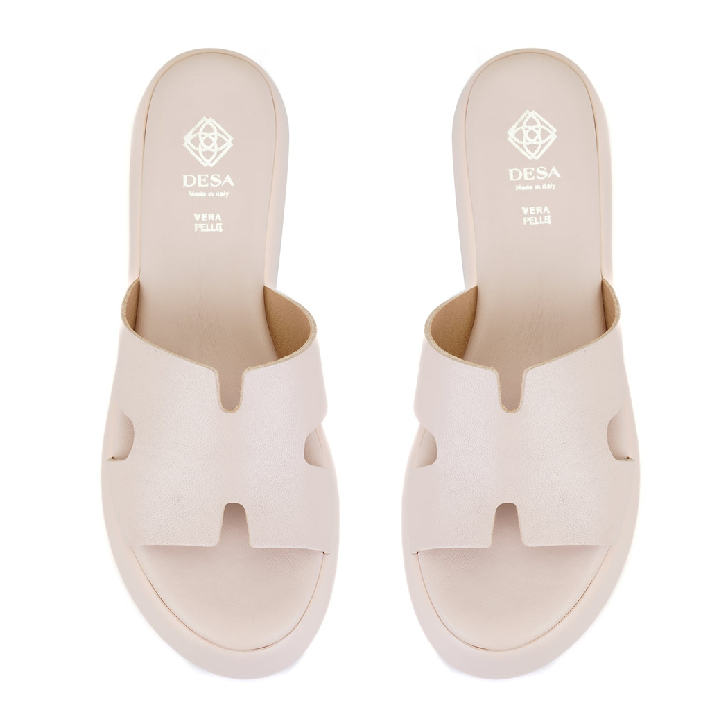 Kadın Pudra Dolgu Topuklu Deri Terlik