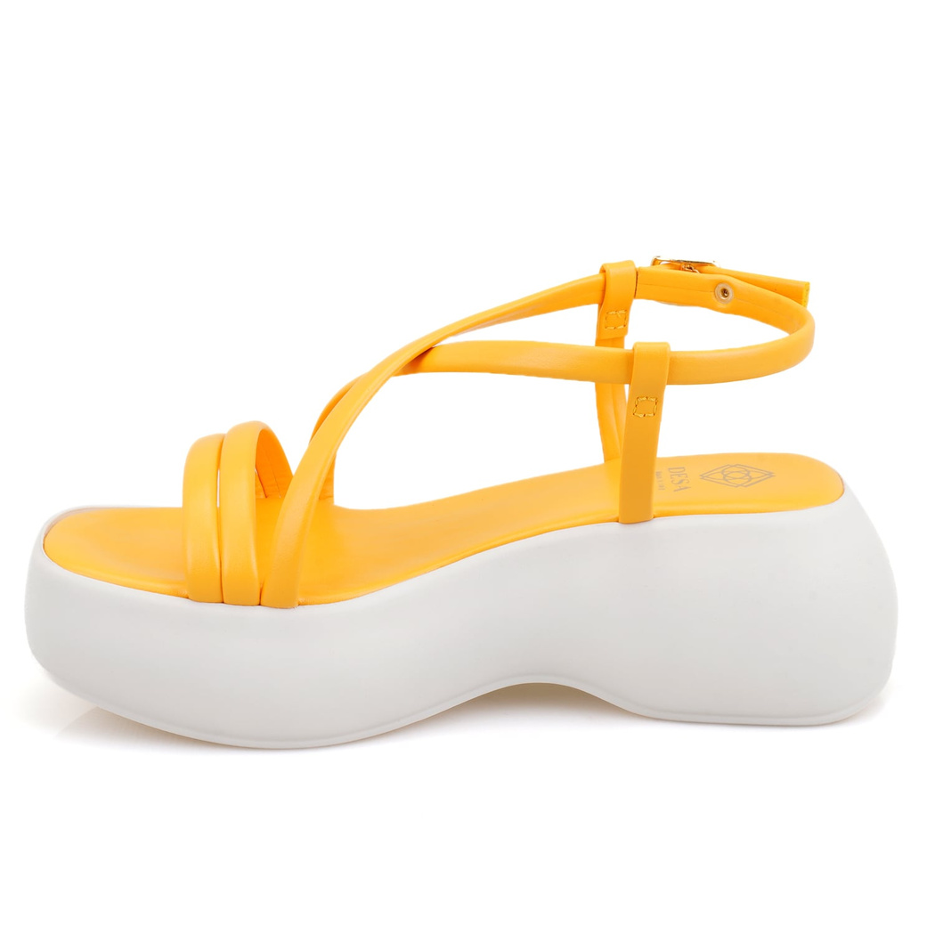 Kadın Sarı Dolgu Tabanlı Sandalet