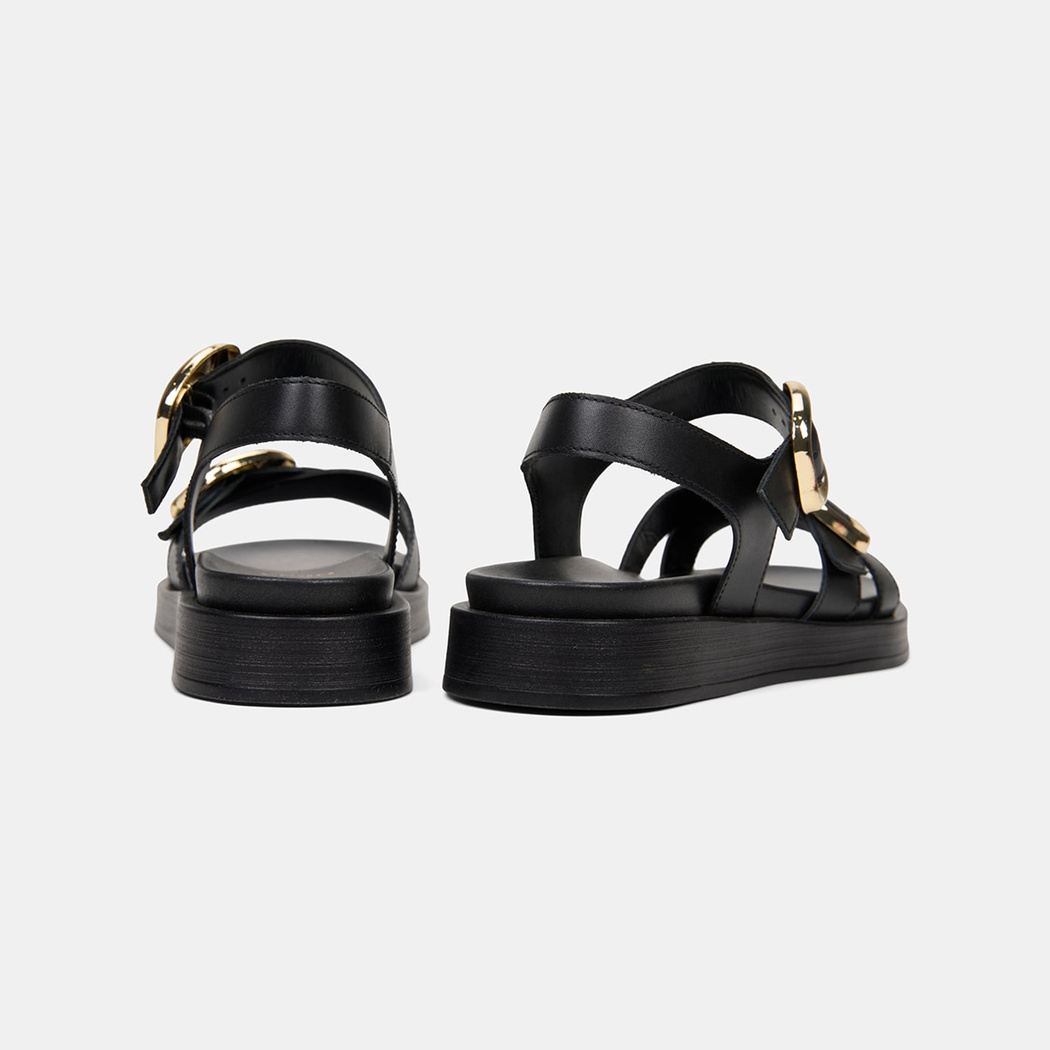 Kadın Siyah Ayarlanabilir Metal Tokalı Deri Sandalet