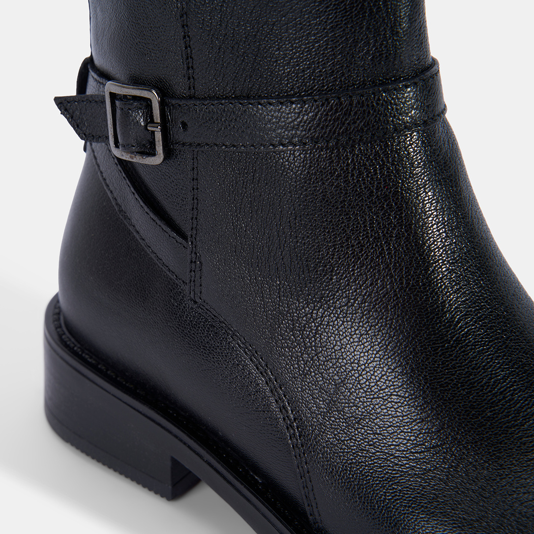 Kadın Siyah Ayarlanabilir Tokalı Deri Bot