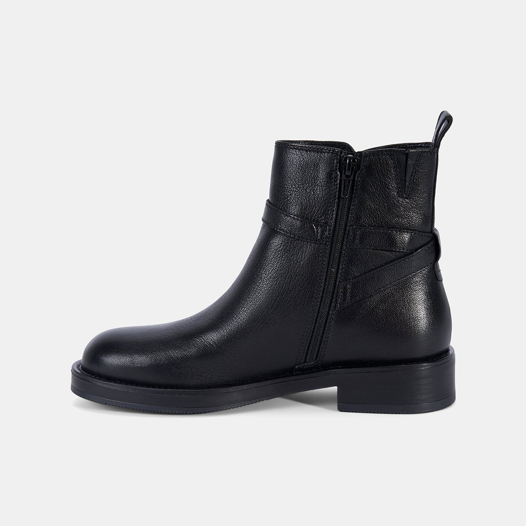 Kadın Siyah Ayarlanabilir Tokalı Deri Bot