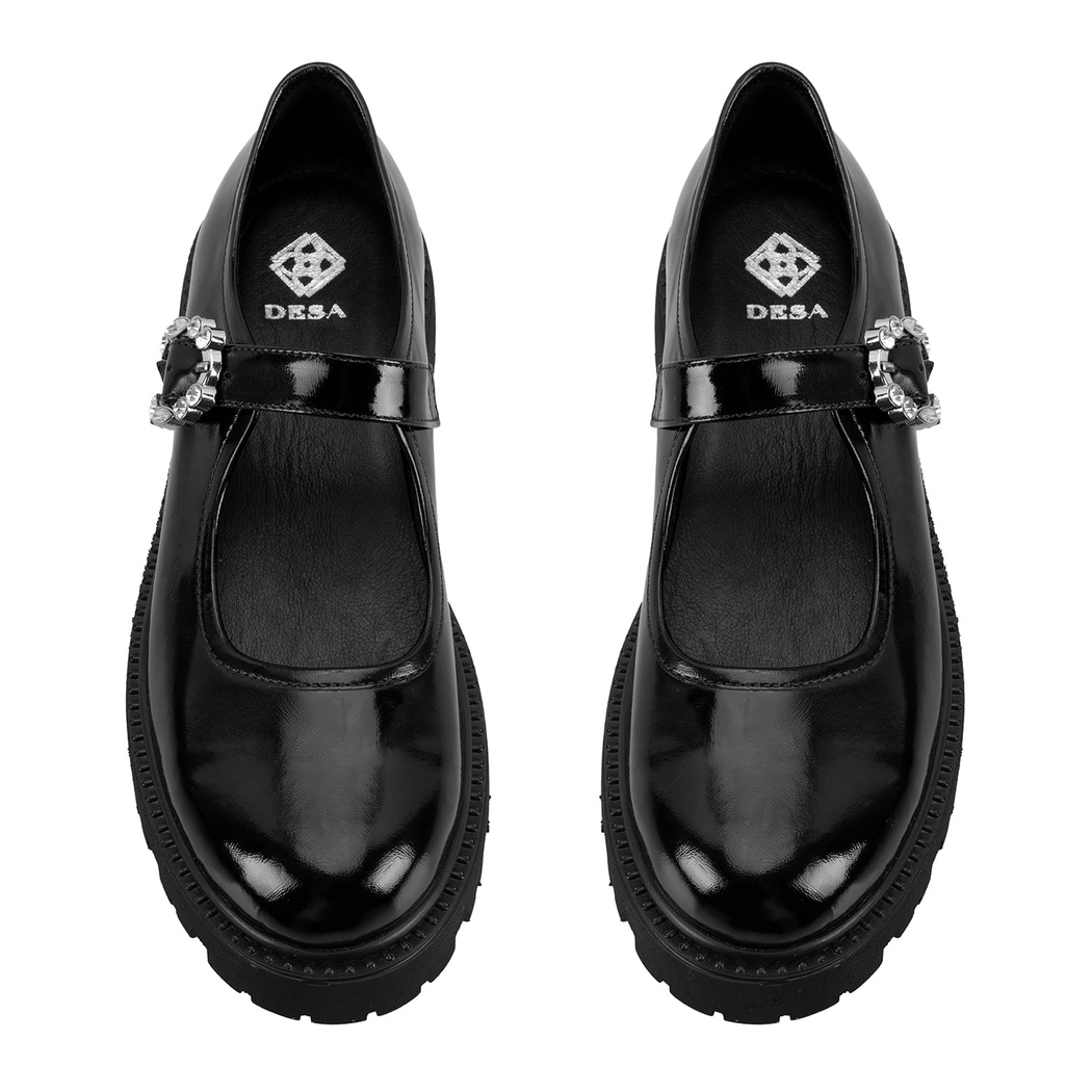 Kadın Siyah Ayarlanabilir Tokalı Deri Günlük Ayakkabı