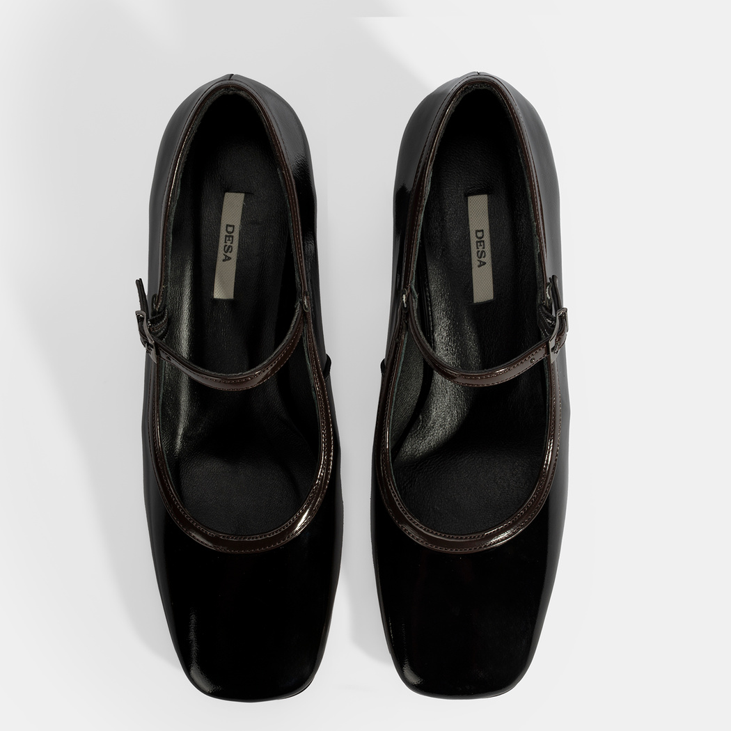 Kadın Siyah Ayarlanabilir Tokalı Kalın Topuklu Klasik Ayakkabı