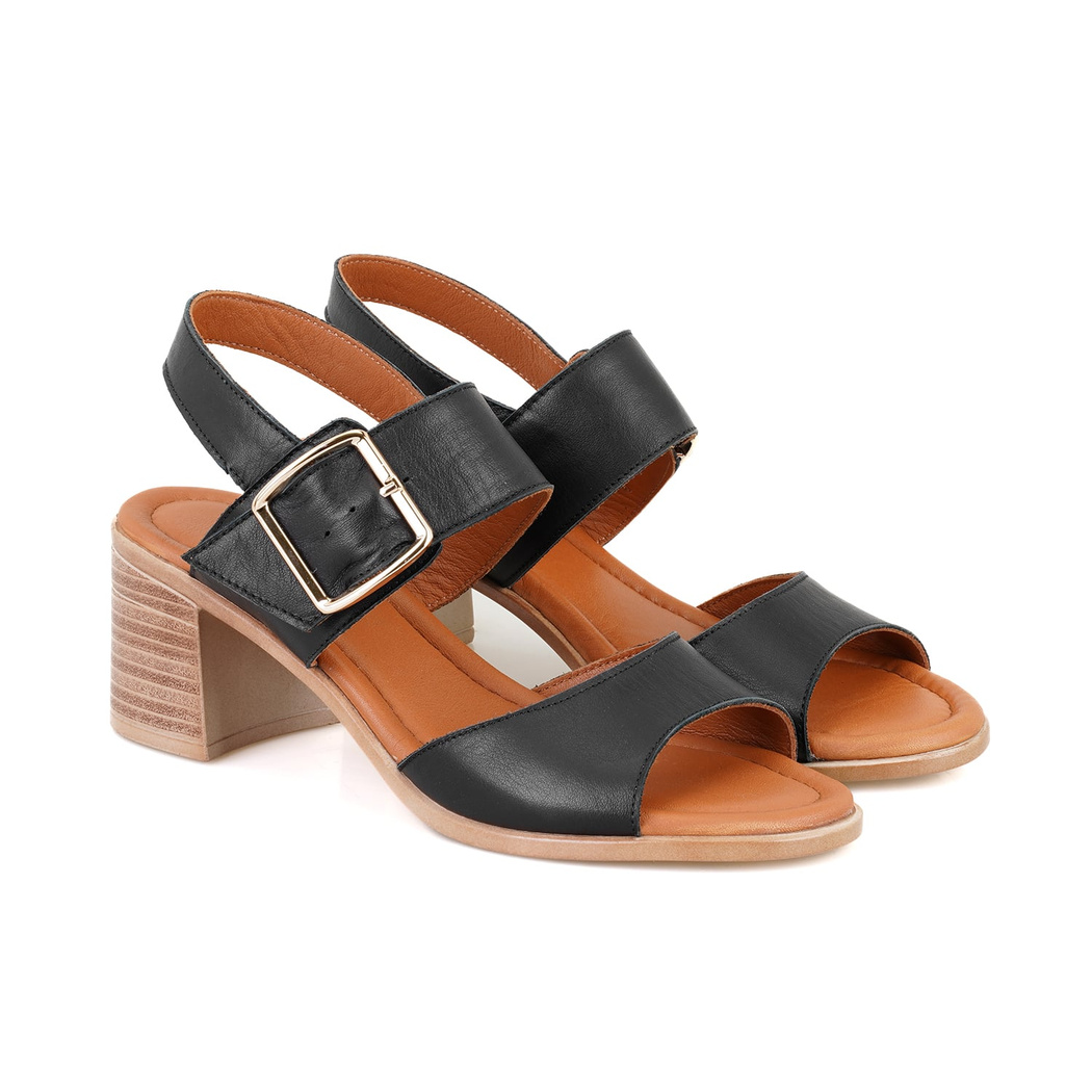 Kadın Siyah Ayarlanabilir Tokalı Topuklu Deri Sandalet