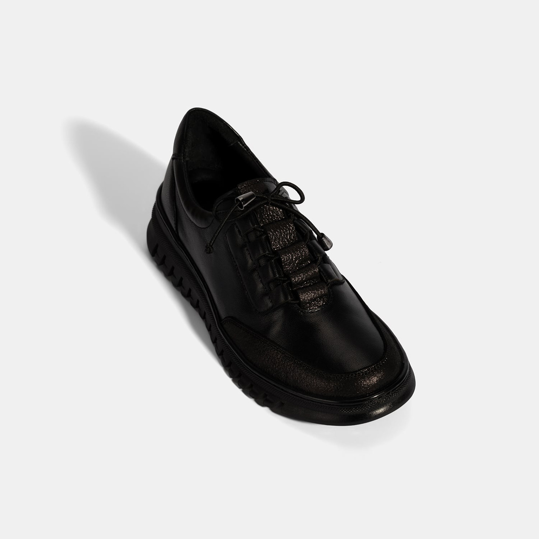 Kadın Siyah Bağcıklı DesaComfort Deri Ayakkabı