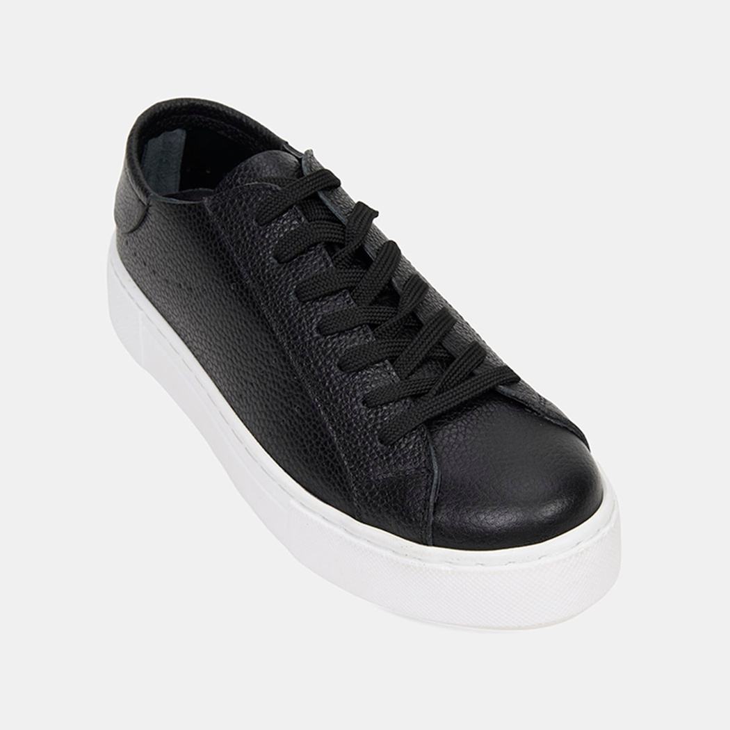 Kadın Siyah Bağcıklı Kalın Tabanlı Deri Spor Ayakkabı