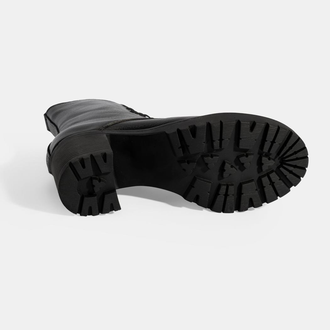 Kadın Siyah Bağcıklı Kalın Topuklu Deri Bot